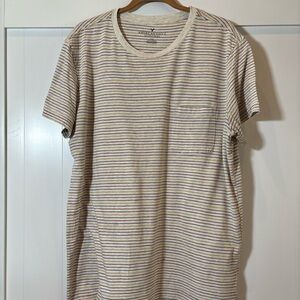American Eagle Striped Tee. Men’s Large